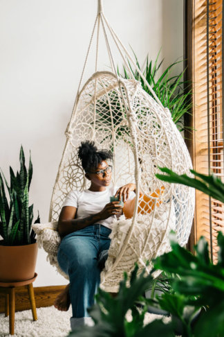 Transform Your Bedroom with Plants