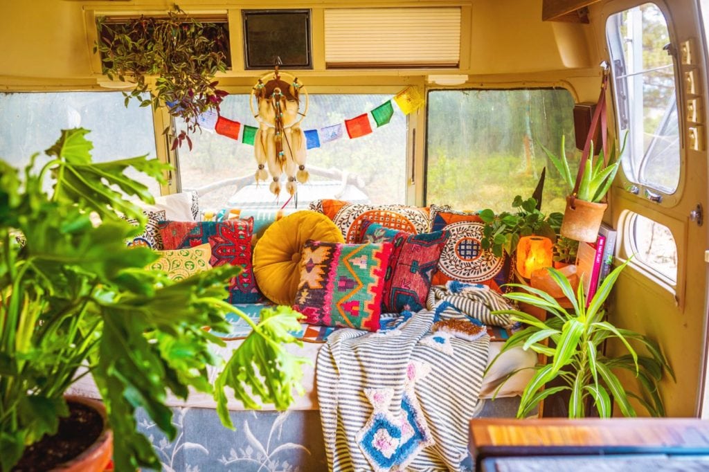 Plant Life Series: A Colorful Southwestern Maximalist Home