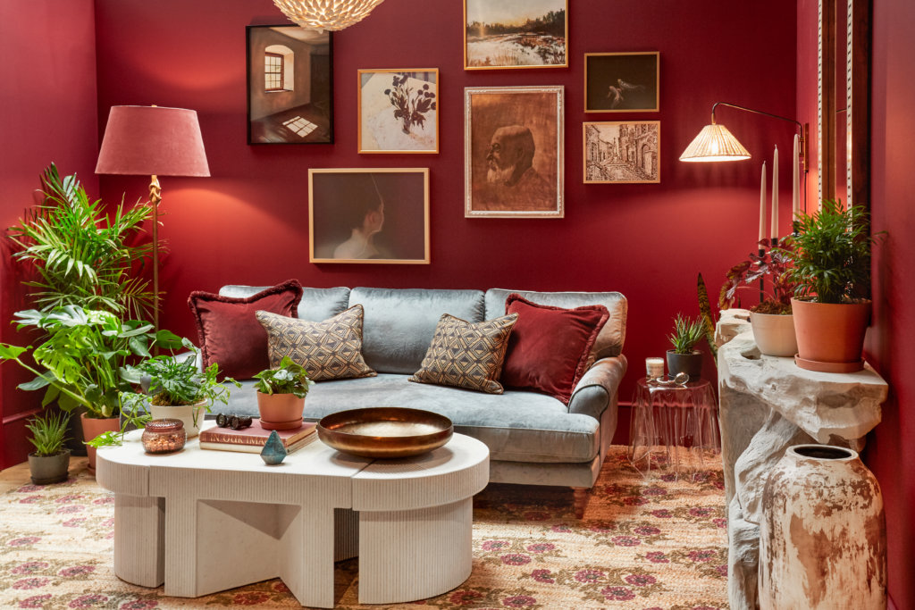 Living room designed by designer Jaclyn Journey and Amanda Jacobs for Small/Cool Experience for Apartment Therapy